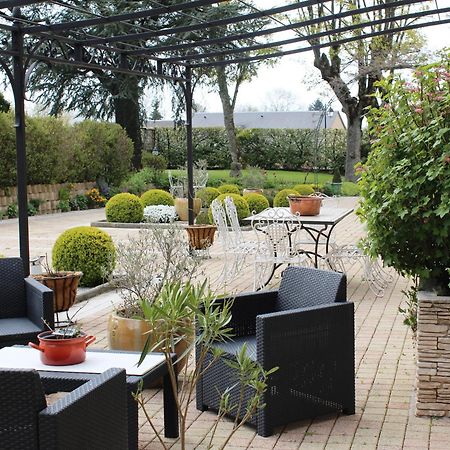 Le Clos D'Albray - Chambres D'Hotes Et Gite Comps-la-Grand-Ville Esterno foto