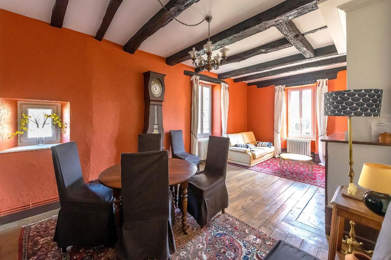 Le Clos D'Albray - Chambres D'Hotes Et Gite Comps-la-Grand-Ville Esterno foto