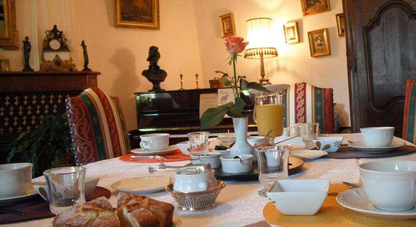 Le Clos D'Albray - Chambres D'Hotes Et Gite Comps-la-Grand-Ville Esterno foto
