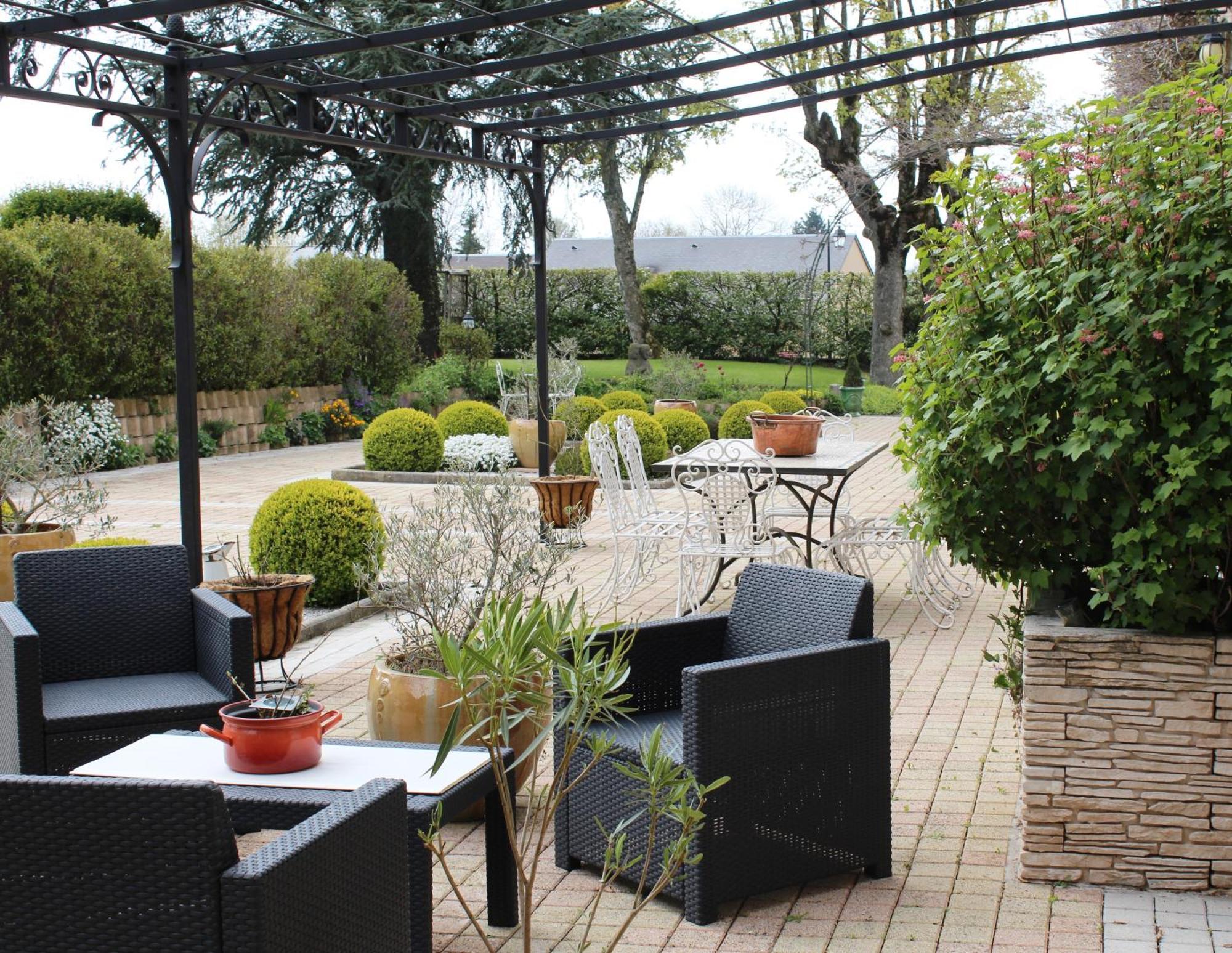 Le Clos D'Albray - Chambres D'Hotes Et Gite Comps-la-Grand-Ville Esterno foto